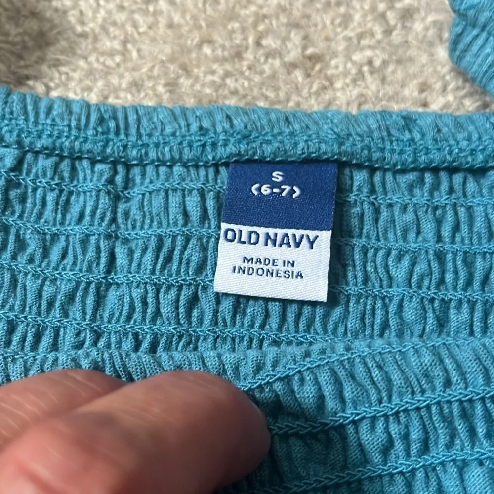Old navy shirt
